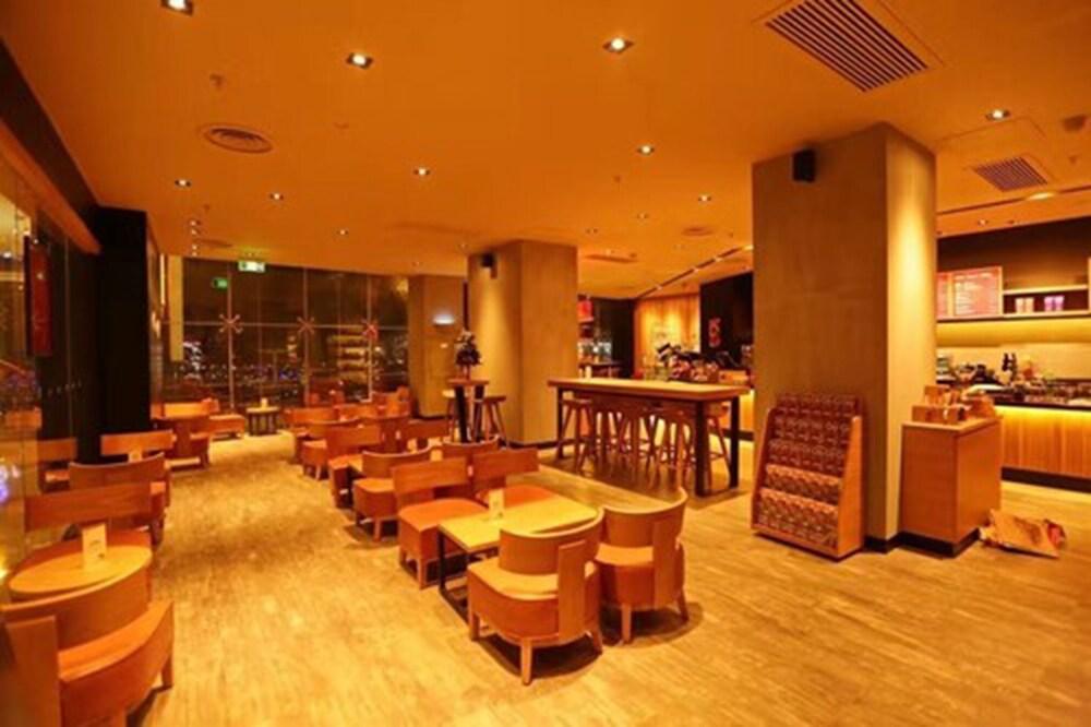 Hotel Yiwu International Mansion Zewnętrze zdjęcie