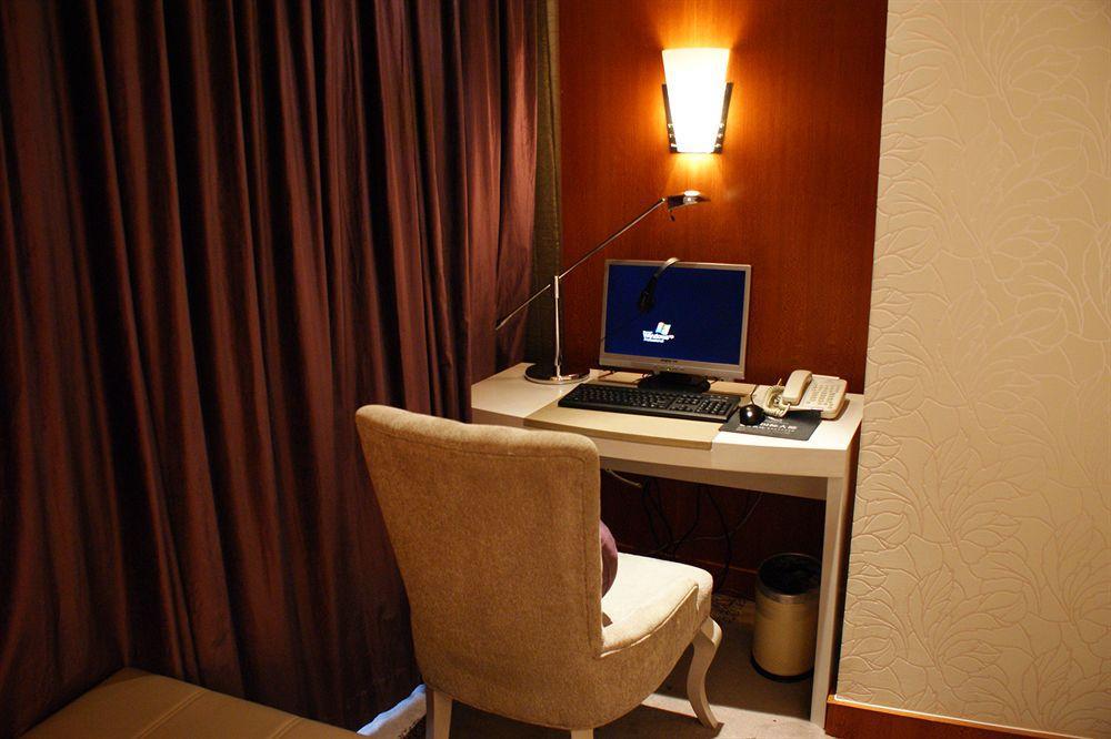 Hotel Yiwu International Mansion Zewnętrze zdjęcie